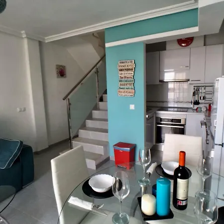 Casa Laura * تورّيفيِخا